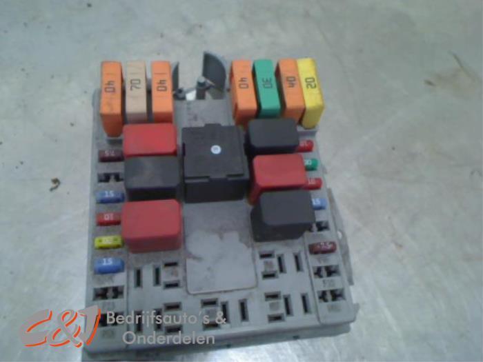 Zekeringkast van een Fiat Doblo, Auto-onderdelen, Elektronica en Kabels, Fiat, Gebruikt, 3 maanden garantie, Ophalen of Verzenden