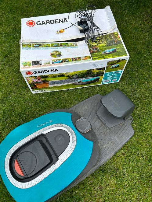 Gardena R100li/Husqvarna Automower 310, Jardin & Terrasse, Tondeuses à gazon, Comme neuf, Tondeuses à gazon sur batterie, Moins de 30 cm