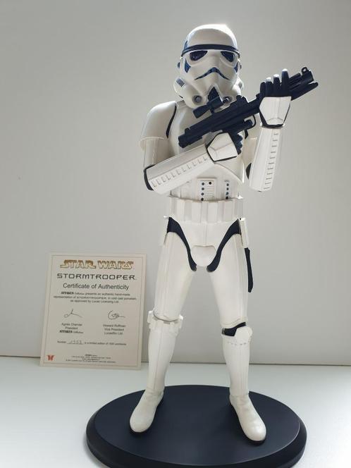 Statue Stormtrooper schaal 1/5 Attakus Star Wars, Verzamelen, Star Wars, Zo goed als nieuw, Beeldje of Buste, Ophalen