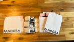 3 charms Pandora en forme de coeur + les contenants, Handtassen en Accessoires, Bedels, Nieuw, Goud, Pandora