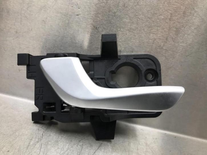 POIGNEE EXTERIEURE AVANT GAUCHE Stonic (YB) (|82613H8500|), Autos : Pièces & Accessoires, Carrosserie & Tôlerie, Kia, Avant, Gauche