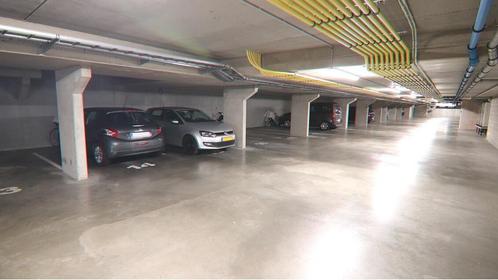 Autostandplaats te huur in Sint-Michiels, Immo, Garages en Parkeerplaatsen