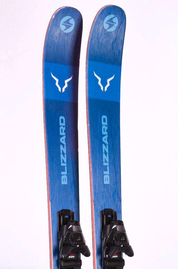 164 skis de freeride BLIZZARD RUSTLER 10 2022 bleus, Sports & Fitness, Ski & Ski de fond, Utilisé, Skis, Salomon, Carving, Envoi