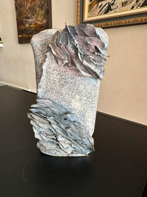 Decoratief vaasje, Antiek en Kunst, Antiek | Keramiek en Aardewerk, Ophalen