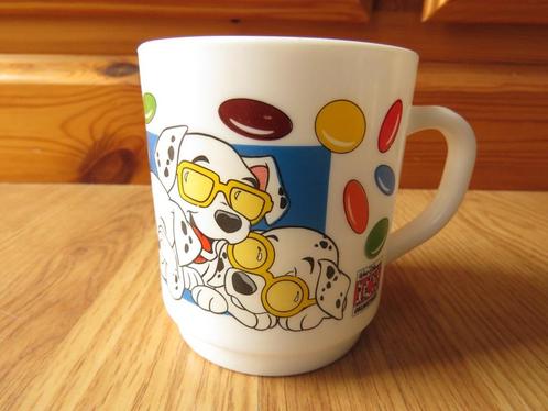mug tasse les 101 dalmatiens smarties de Disney, Huis en Inrichting, Keuken | Servies, Zo goed als nieuw, Kop(pen) en/of Schotel(s)