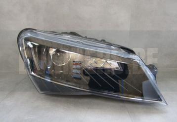 Koplamp Skoda Superb 3 III Xenon 15-19 3V1941016B Rechts A15 beschikbaar voor biedingen