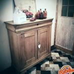 Brocante Meidenkast, Enlèvement