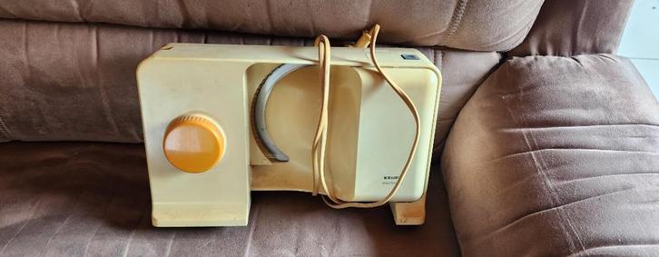 Broodsnijmachine Krups electronic, Huis en Inrichting, Keuken | Keukenbenodigdheden, Zo goed als nieuw, Ophalen