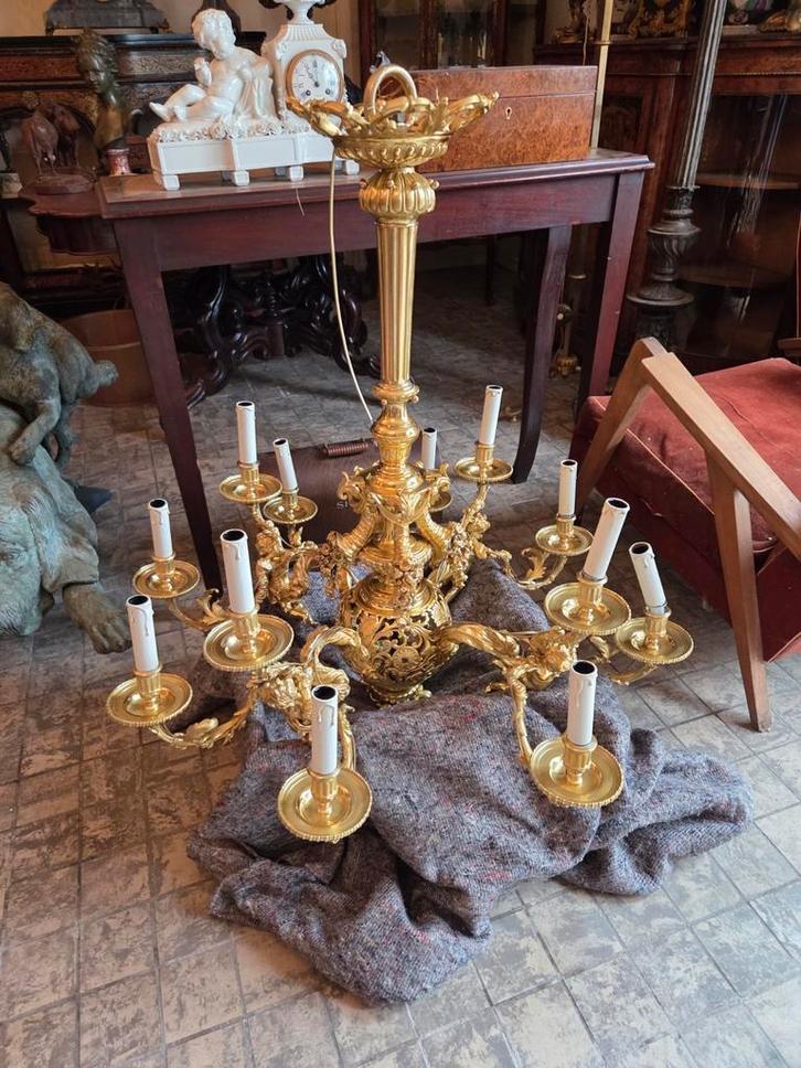 Zeer mooie antieke bronzen luster lamp met baby's, Antiek en Kunst, Antiek | Verlichting, Ophalen