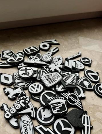 Porte-clés logo de voiture, Enlèvement ou Envoi