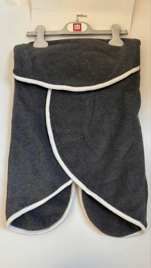 Babynomade Red Castle - fleece donkergrijs - in nieuwstaat, Kinderen en Baby's, Dekens, Slaapzakjes en Inbakerproducten, Zo goed als nieuw