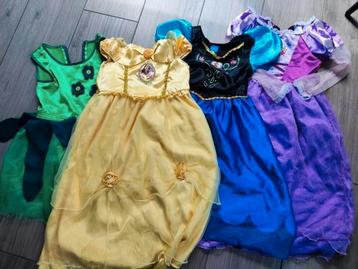 Disney verkleedkleren 110-116cm beschikbaar voor biedingen