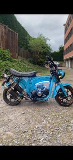 Dax miami blue, Fietsen en Brommers, Brommers | Honda, Ophalen, Overige modellen, 49 cc, 4 versnellingen