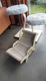 Nieuw krabpaal en krabstoel voor katten, Ophalen