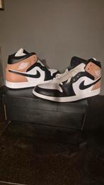 Nike air jordan 1 mid white/black-rust pink, Kleding | Heren, Schoenen, Ophalen, Nike, Nieuw, Sportschoenen