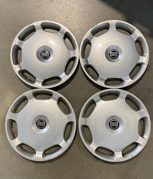 Wieldop Volvo V70 | set van 4 | 15 Inch | 9157510, Autos : Divers, Enjoliveurs, Utilisé, Enlèvement ou Envoi