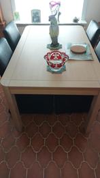 Solide eettafel van 1,60 m van goede kwaliteit, Huis en Inrichting, Ophalen of Verzenden