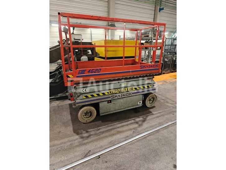 1 Nacelle ciseaux électrique – Skyjack SJ III 4620, Articles professionnels, Machines & Construction | Ascenseurs, Échafaudages & Échelles