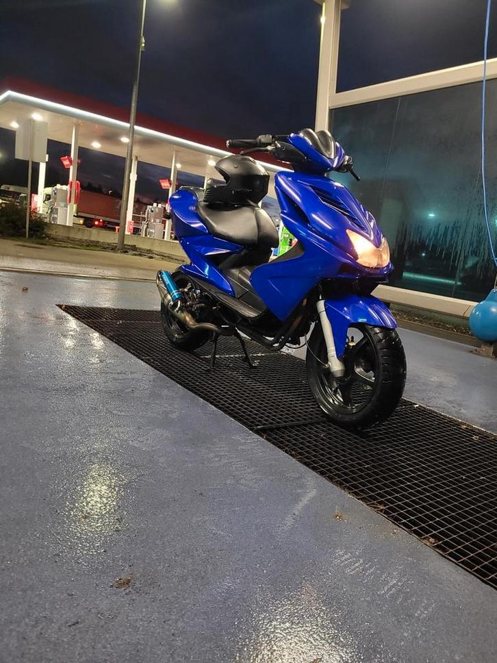Yamaha Aerox 2 t, Vélos & Vélomoteurs, Scooters | Yamaha, Enlèvement