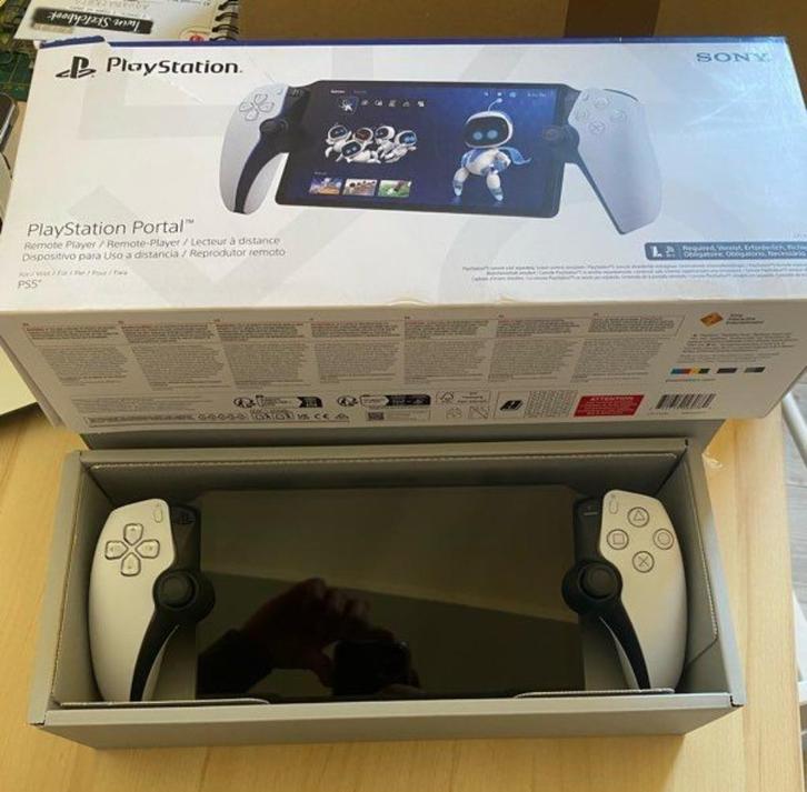 Console Sony Playstation Portal ++++ impecc, Games en Spelcomputers, Spelcomputers | Sony PlayStation 5, Zo goed als nieuw, Playstation 5