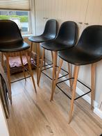 4 Barstoelen nooit gebruikt, Huis en Inrichting, Barkrukken, Nieuw, 60 tot 90 cm, Ophalen, 4 krukken