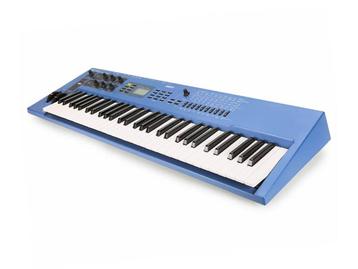 Yamaha CS1x in bijna nieuwstaat + koffer