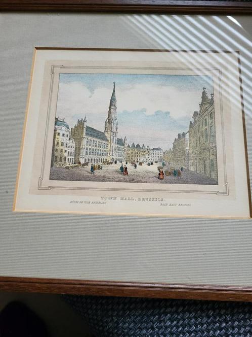 Prent van het stadhuis van Brussel, Verzamelen, Foto's en Prenten, Zo goed als nieuw, Prent, Gebouw, Ophalen of Verzenden