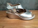 Sandalen Clarks 39,5, Kleding | Dames, Schoenen, Verzenden, Beige, Sandalen of Muiltjes, Zo goed als nieuw