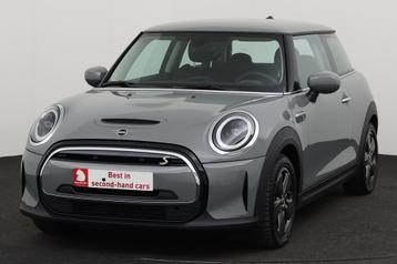 MINI Cooper SE ESSENTIAL 32.6 KWH ESSENTIAL 32.6 KWH + CARPL beschikbaar voor biedingen
