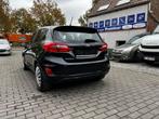 FORD FIESTA 1.1 TREND bluetooth/airco/...., Auto's, Voorwielaandrijving, 4 cilinders, Leder en Stof, Zwart