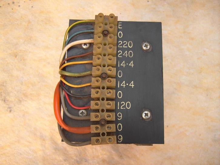 voedingstransfo voor O.A. videogames, Elektronische apparatuur, Onderdelen en Toebehoren, Zo goed als nieuw, Ophalen of Verzenden