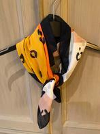 Sjaal meerkleurig geel, roze, wit, zwart oranje, Kleding | Dames, Mutsen, Sjaals en Handschoenen, Nieuw, Ophalen of Verzenden