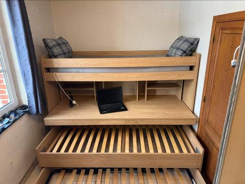 Lit 3 couchages + bureau coulissant, Kinderen en Baby's, Kinderkamer | Stapelbedden en Hoogslapers, Zo goed als nieuw, Overige typen