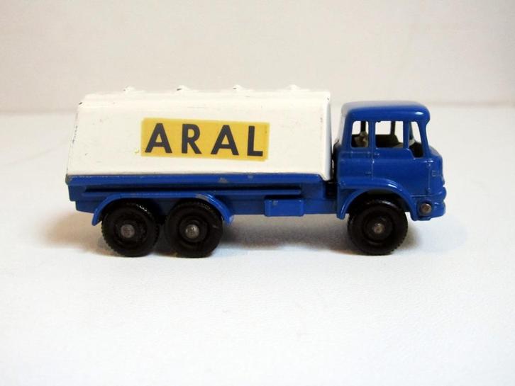 Zeldzame Bedford ARAL Petrol Tanker 25c Lesney Matchbox Reg., Hobby en Vrije tijd, Modelauto's | Overige schalen, Gebruikt, Bus of Vrachtwagen