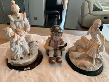 Beeld moeder met kinderen , meisje met eenden , lezend kind, Enlèvement, Comme neuf