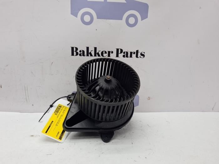 Kachel Ventilatiemotor van een Renault Master, Auto-onderdelen, Overige Auto-onderdelen, Renault, Gebruikt, 3 maanden garantie
