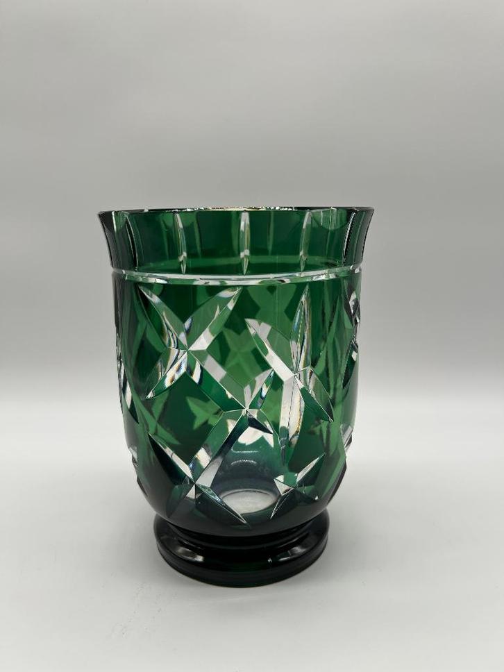 Val Saint-Lambert kristallen vaas geslepen en bekleed groen, Antiek en Kunst, Antiek | Glaswerk en Kristal, Ophalen of Verzenden