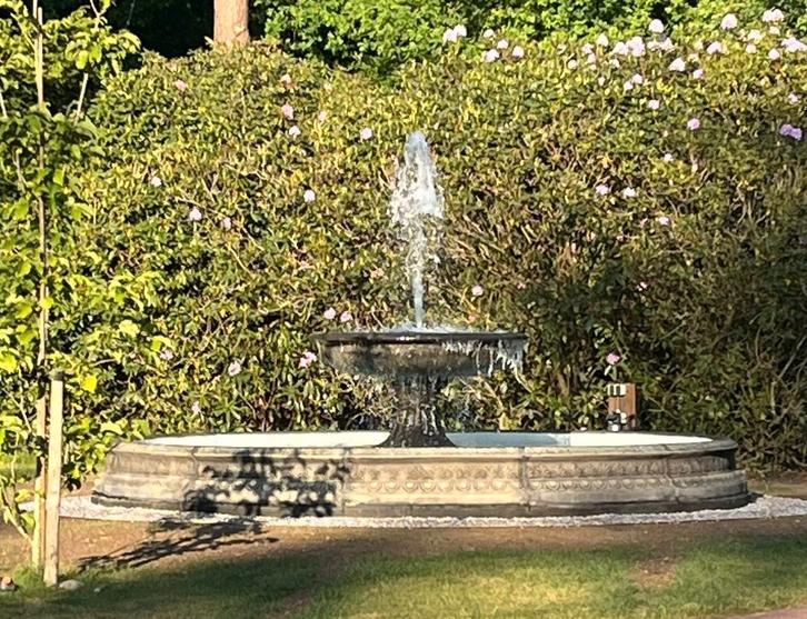 Fontein met rand, Tuin en Terras, Waterpartijen en Fonteinen, Nieuw, Fontein, Ophalen of Verzenden