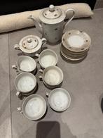 Ancien service à thé, Enlèvement