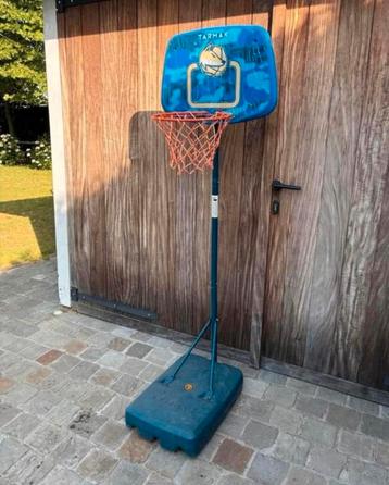 Basketpaal voor kinderen beschikbaar voor biedingen