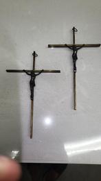 2 kruisbeelden, Antiek en Kunst, Ophalen