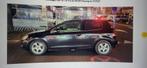 Vw Golf 1.6 TDI 105 pk  keuring tot 12.09.25 andere motor, Auto's, Voorwielaandrijving, Euro 5, Stof, Zwart