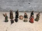Oude Porseleinene beeldjes voor in een kerststal, Verzamelen, Ophalen, Zo goed als nieuw