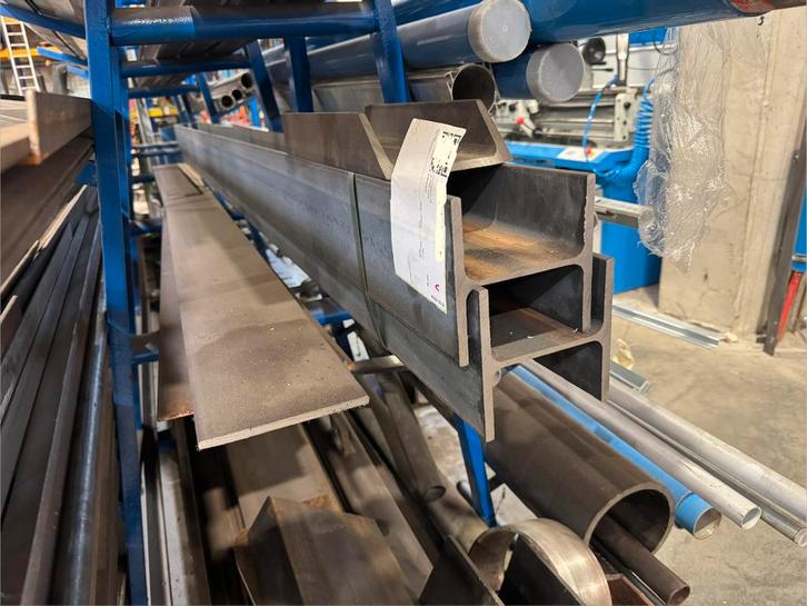 2x HEA140 3m30 & 2x HEB160 3m00, Doe-het-zelf en Bouw, Metalen, Zo goed als nieuw, Ophalen