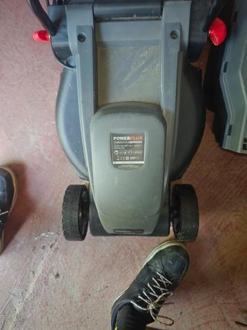 grasmachine beschikbaar voor biedingen