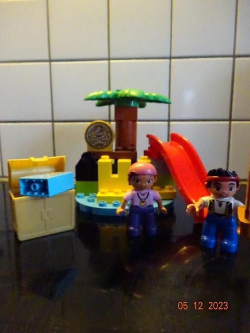 DUPLO Jake en de Nooitgedachtland Piraten Schateiland -10604, Kinderen en Baby's, Speelgoed | Duplo en Lego, Duplo, Complete set