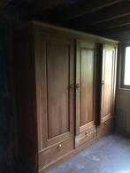 Armoire en bois robuste, Enlèvement, Utilisé