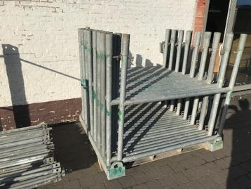 Stelling (makkelijk alleen te plaatsen!!). beschikbaar voor biedingen