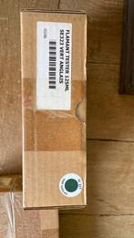 Flamant verf 750 ml vert anglais en 750 ml Loden ( kaki ), Nieuw, Ophalen of Verzenden, Verf, Minder dan 5 liter