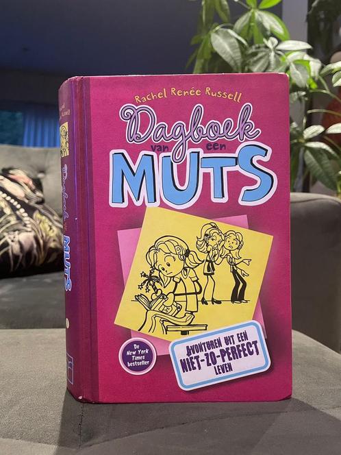 Avonturen uit een niet-zo-perfect leven, Boeken, Kinderboeken | Jeugd | 10 tot 12 jaar, Zo goed als nieuw, Ophalen of Verzenden